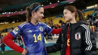 個人四冠、スペイン女子MFボンマティのバロンドール受賞を仲間が祝福！トロフィー付きのケーキに記念パネル「これは素晴らしい」