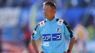 今季は天皇杯ベスト4に導いた大木武監督が来季も熊本を指揮「すべての方々に感謝しています」