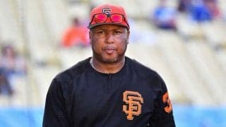 「鶏の骨を投げつけてきた」ファンが歓待　移籍で一変…元助っ人の感謝「愛してくれた」