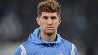 「しばらく離脱する」シティに痛恨、負傷のストーンズが離脱へ…ウォーミングアップ中に負傷のアカンジは「背中に問題があった」