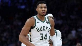 キャリアハイに迫る54得点も痛恨のミスが続いたアデトクンボ…「ボールを大事にできなかった」