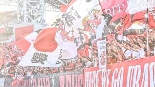 「プロモみたい」「あまりにも可愛すぎる」セントフォース所属キャスターの「浦和レッズグッズ着用PV」が大好評すぎて、OLショップがアクセス集中の大混乱！「破壊力やばい」の声