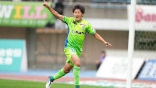 大橋祐紀2発の湘南が名古屋から残留に大きな1勝！　ソン・ボムグンも好守で存在感【明治安田J1第32節】