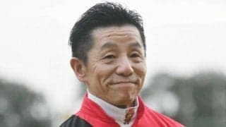 熊沢重文騎手の引退式が行われる 「生まれ変わっても騎手を選ぶ」