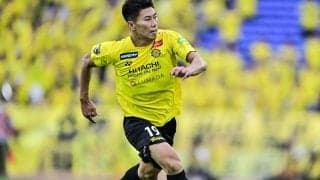 「股抜きスルーパスがえぐいわ！」柏の細谷真大＆マテウス・サヴィオの高速カウンター弾が絶品すぎると話題に！「速いし力強い」「細谷のフィジカル本当にすげえな」の声