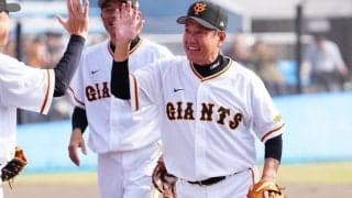 原前監督の“美守”に大歓声、江川氏まさかの3球KO　巨人豪華OB、完敗もファン大喜び