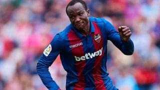 サラゴサ時代は香川真司とチームメイトの28歳ガーナ人FWが試合中に倒れそのまま死去