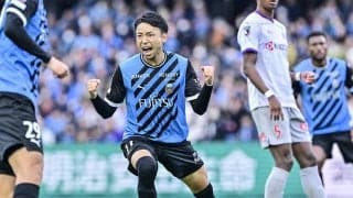 川崎FW小林悠がJ1通算139点目を決めるも、「オニさんも自分を信じて最後まで出してくれたので。もう1点応えたかった」。「いろんな悔しさが」と、次なるゴールへ闘志十分
