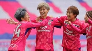 「素敵やね」「こういうのいい」WEリーグ歴史的初勝利のC大阪L、試合後には清武弘嗣と丸橋祐介が激励に「レディース嬉しそう」