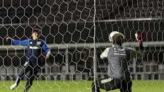 「ナイスキーパー！」鈴木彩艶が日本代表トレーニングで好セーブ連発！スーパーエリート守護神は「試合に出たい」と意気込み