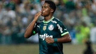 「めっちゃ昭和」「1970年代かと思った」ブラジル代表初招集の神童エンドリッキ、17歳らしからぬ風貌も話題「若いペレのよう」