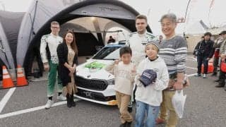 フォーラムエイト・ラリージャパン、稲武小学校カラーリング公募で選出された児童がニコライ・グリアジンと対面