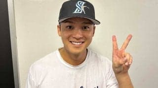 石川慎吾も満足「かっこいい仕上がり」　ロッテ、選手監修アイテム第2弾の受注開始