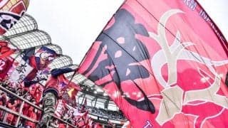 「本山選手と親戚なの…？！」「いやこれ二度見した」歌手の平原綾香が親戚の本山雅志氏やジーコ氏らと「レアな記念ショット」公開！「AYAKAユニフォーム」を掲げた貴重姿