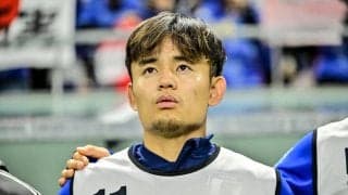 「言ってる。ちゃんと言ってる」「口の動きそのまま」久保建英、ベンチで放った「南野への言葉」が“読唇術”で読み取られる！ 日本代表の先制シーンで注目された意外なワンシーン