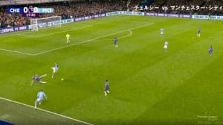 スタジアム騒然！鬼プレスを仕掛けて“交通事故レベル”の大激突→タッチライン外まで吹っ飛ぶ危険シーン 新生チェルシーを牽引するギャラガーのハードワークすぎる瞬間