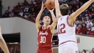 富永啓生が2本の3ポイントを沈めて8得点…快勝のネブラスカ大は開幕5連勝を飾る