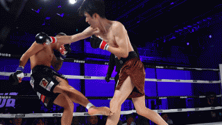 【FIGHT CLUB】「折れた感じがする」左足粉砕でグニャリ……“衝撃”111秒殺で担架搬送　第1戦から波乱の幕開け