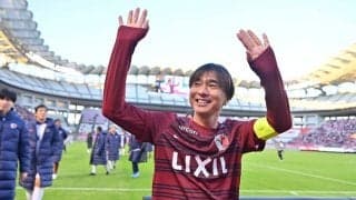 「２枚目なんて合成に見えるくらいえぐい笑」大迫勇也と興梠慎三が「鹿島のエンブレムウエア着用」でサポーター歓喜！「こんな光景見られるの、鳥肌すぎるな…」の声