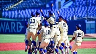 星稜、松井秀喜以来32年ぶり3度目の神宮優勝　1年生がプロ注目右腕から一発