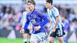 「魂が抜けたような表情しとる」日本に5失点目を喫した「U-22アルゼンチン代表監督の表情」にファン注目…福田師王のゴール直後にカメラが捉えた映像