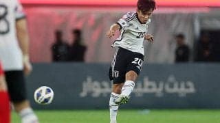 久保建英のゴラッソで均衡破り上田綺世が畳みかける2発！　日本代表が3点リードで試合を折り返す【2026W杯アジア2次予選】