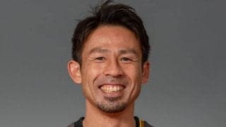 42歳山瀬功治がプロ25年目へ！　山口と契約更新で決意新たに…「少しでもチームに還元していきたい」