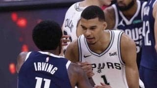 新人ビクター・ウェンバンヤマがデビュー戦で着用したユニフォームが1億円超えで落札