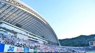「これ本当にセンス良い」J1広島のまさかのアイディアグッズに高評価続々！「初めて見た時は『昭和か？』と精一杯のツッコミをいれたが…」などの声が広がる
