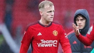 今季も出番増えないファン・デ・ベークがついに移籍を覚悟「ユナイテッドで無理なら他のクラブでも」