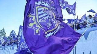 「すごすぎる…」「めっちゃ綺麗」J1広島サポーターがホームスタジアム最終戦で見せた、バックスタンド全部使っての「巨大コレオ」が感動を呼ぶ！ 細かく彩られた会心の光景