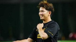 鷹・栗原が人気モデルと結婚「幸せな家庭を」　連名で報告…プロポーズは海の見える場所