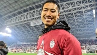 「めっちゃ笑った」「1番好きやわ」J1優勝ヴィッセル神戸、GK前川黛也の「“背を向けられる”シャーレアップ」にファン注目！ 「森脇良太ポジションは前川なのか」という声も