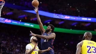 八村塁欠場のレイカーズが完敗…シクサーズはエンビード、マクシー躍動し2連勝