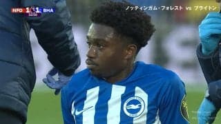 泣きそう…三笘の同僚ランプティが1か月半ぶりの復帰戦で無念の“即離脱”決定の瞬間　野戦病院ブライトン、前半だけで2人の負傷交代に「生気失ってる」