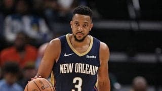 右肺の肺気胸で離脱していたペリカンズのCJ・マッカラムがまもなく戦列復帰か？