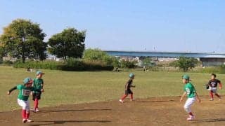 試合前に鬼ごっこ？　人気すぎて募集停止…注目の学童チームが実践する「伸び伸び野球」