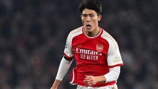 「オフザボールの達人」「ほんとに万能すぎ」冨安健洋が今季のプレミア初アシスト！ 絶妙なポジション取りが絶賛「攻撃的なセンス高い」