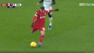 「なんて素晴らしいゴール！」「アメイジング」アルゼンチン代表の移籍後初ゴールにファン総立ち！GKの手も届かない“神コース”に突き刺さった美しすぎるスーパーゴラッソ