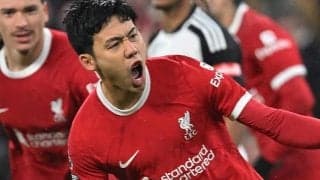 「まさに青天の霹靂」アンフィールドを熱狂させた逆転劇 遠藤航の一撃に地元記者たちも感嘆「リバプールは魔法だ」