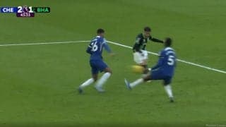 「マジでメッシ！」U22アルゼンチン代表で日本を脅かした18歳の新星がまたやった！DF2人の隙間を通してゴールまで一直線の超魔術級パーフェクトフィニッシュが決まった瞬間