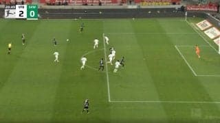 「速すぎて見えなかった」「身体能力エグすぎ」 突如ゴール前に出現→野生的な超反応でシュートをねじ込んだ瞬間 ギニアの怪物・ギラシが叩き込んだ“幻のゴール”