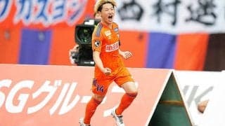 「七五三ぽい」「どこぞのお坊ちゃま」ベストヤングプレーヤー賞受賞の新潟MF三戸舜介のドレスアップ姿が話題「めちゃくちゃ可愛い」