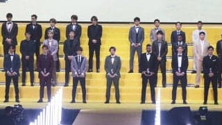 Jリーグベストイレブンが発表！優勝の神戸と4位の浦和から4名ずつが選出【Jリーグアウォーズ】