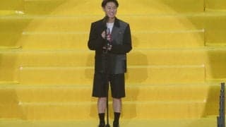 「行かないとパリやA代表に入っていけない」　ベストヤングプレーヤー賞の三戸舜介が海外挑戦を意識【Jリーグアウォーズ】