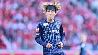 「色気!!!」「かっこよすぎやろ」福岡FW山岸祐也の “売れないホストみたいな”全身黒コーデ姿が話題！「ホストとホストクラブの門番2人にしか見えないわ笑」と盛り上がる