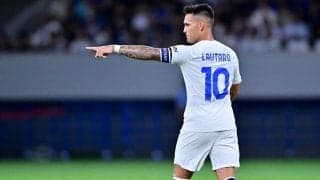 「変形できそうなユニフォーム」イタリアの名門インテルが人気作品『トランスフォーマー』とのコラボユニを発表！『サイバトロン』のマークがプリントされたデザイン