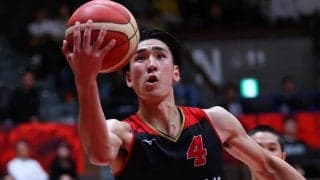 【ウインターカップ2023注目選手】佐藤友（東山）「2年ぶりの冬…点取り屋から柱に成長したチームの心臓」