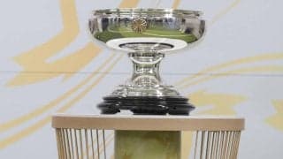 「驚いた」「ケースがすごい」天皇杯の優勝カップを収めるルイ・ヴィトン製のケースに驚きの声「ほんとにこれに入れて運ぶんか？」