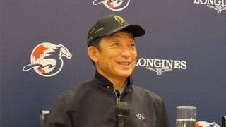 友道師がディヴィーナに手応え「この血統は精神的に凄くタフ。海外でも十分チャンスがある」